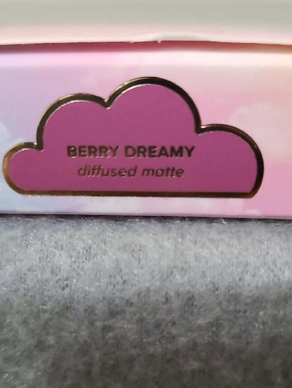 Too Faced Cloud‎ Crush Blurring Blush — Berry Dreamy NEW IN BOX